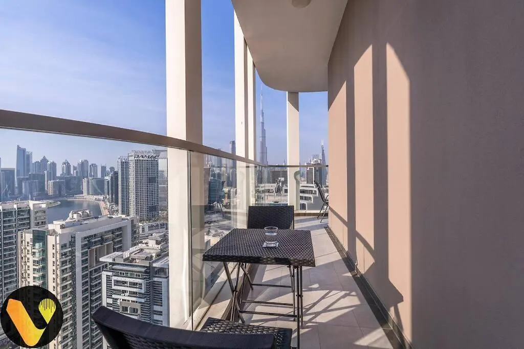 Vogue Bayz -Burj Khalifa Views Near Dubai Mall
