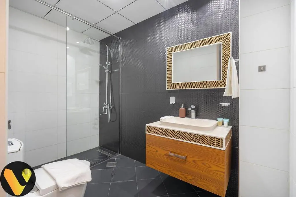 Vogue Bayz -Burj Khalifa Views Near Dubai Mall Apartment